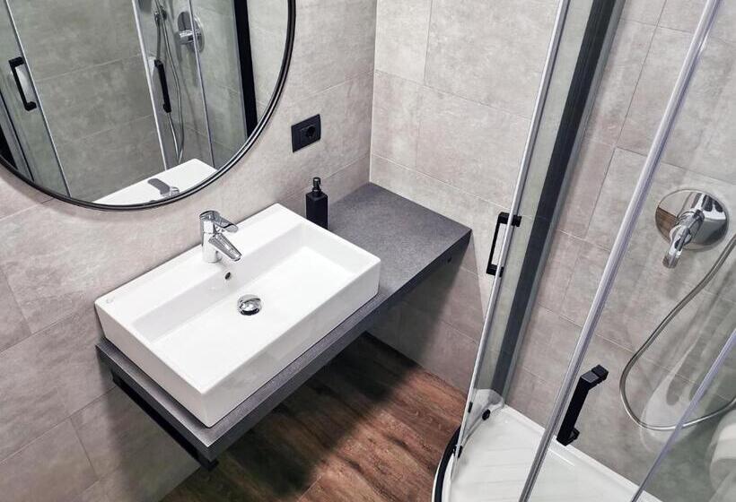 اتاق استاندارد با بالکن, Villa Paola B&b