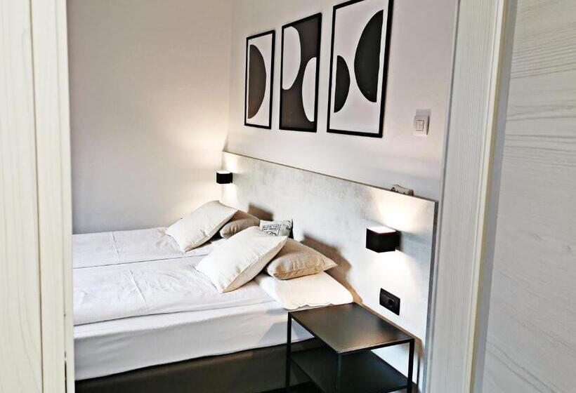 اتاق استاندارد, Villa Paola B&b