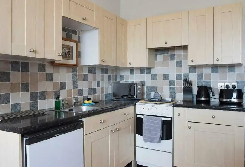Apartament 1 Dormitori, Rame Barton Guest House And Pottery