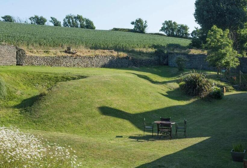 דירת חדר, Rame Barton Guest House And Pottery