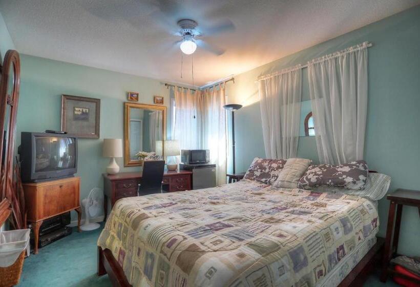 デラックスルーム, Beds By The Bridge