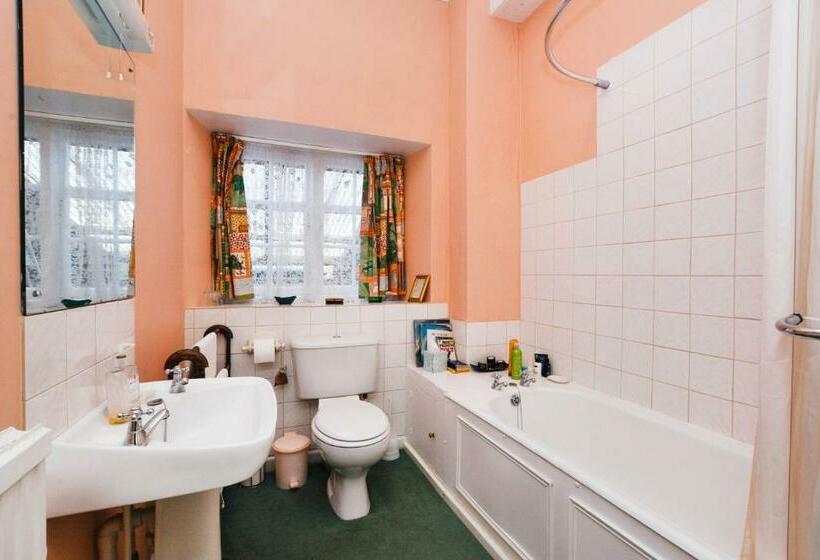 חדר סטנדרט חדר אמבטיה משותף, The Old School