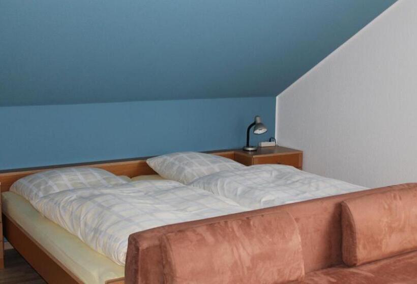 غرفة قياسية, Haus Erlen