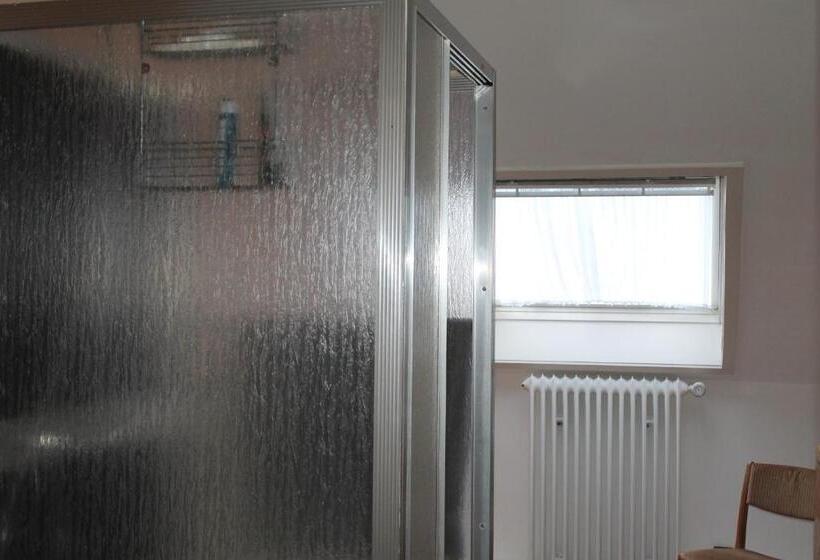 스탠다드 스튜디오, Haus Erlen