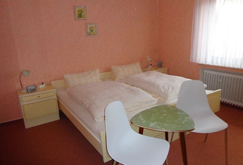 غرفة قياسية, Haus Erlen