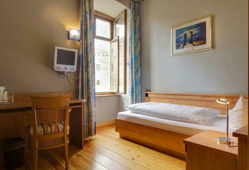 חדר סטנדרט יחיד, Jagdschloss Letzlingen