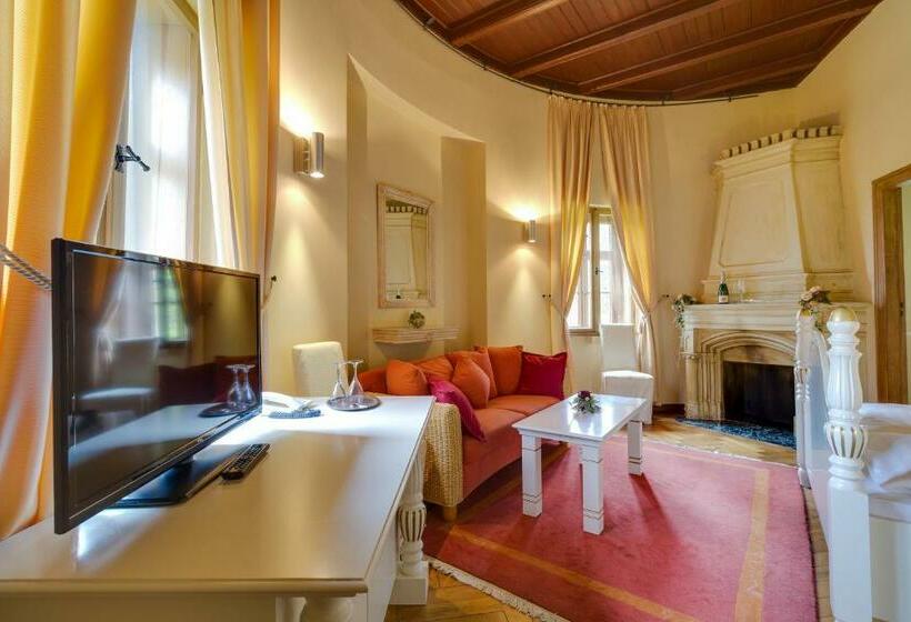 סוויטה, Jagdschloss Letzlingen