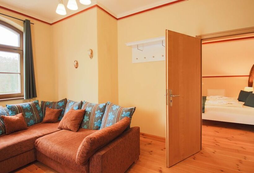 סוויטת ג'וניור, Jagdschloss Letzlingen