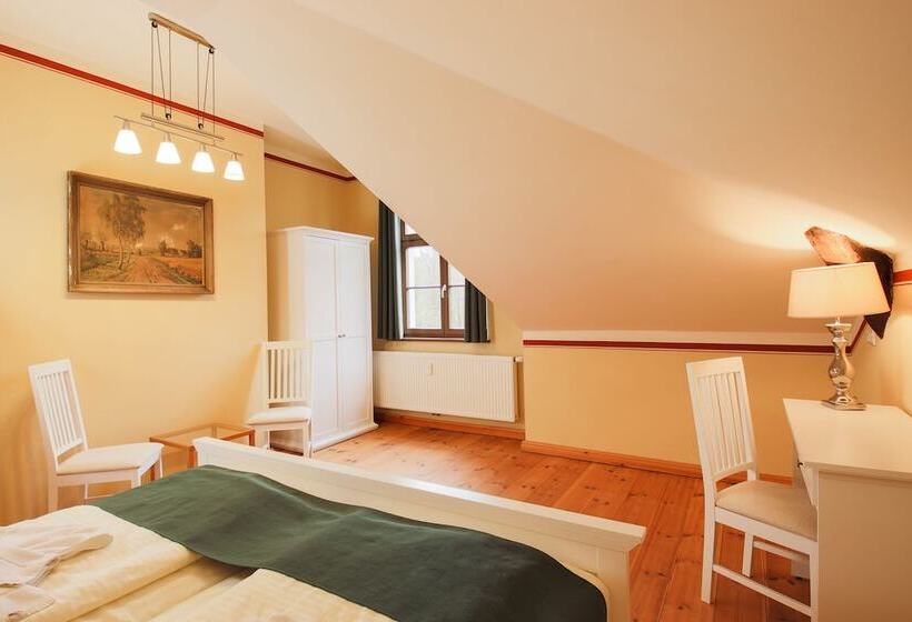 סוויטת ג'וניור, Jagdschloss Letzlingen