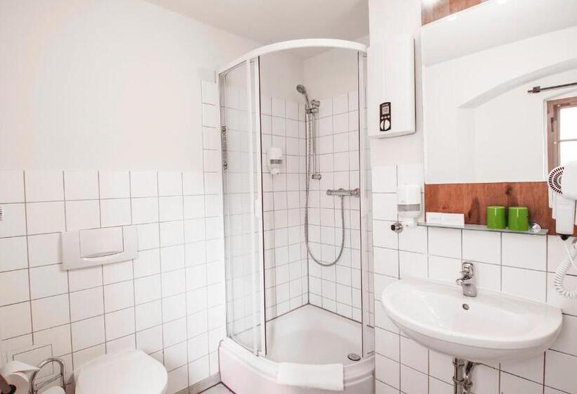 סוויטה, Jagdschloss Letzlingen