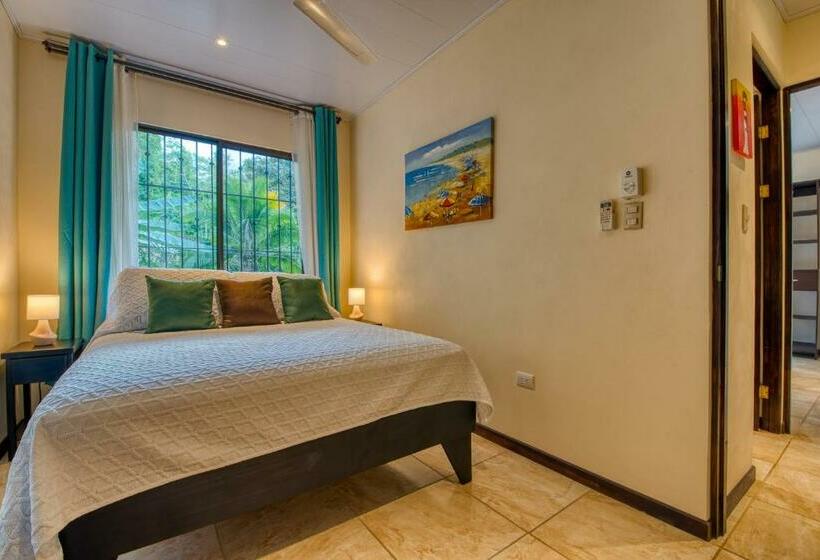 带2个卧室的公寓, Arococles