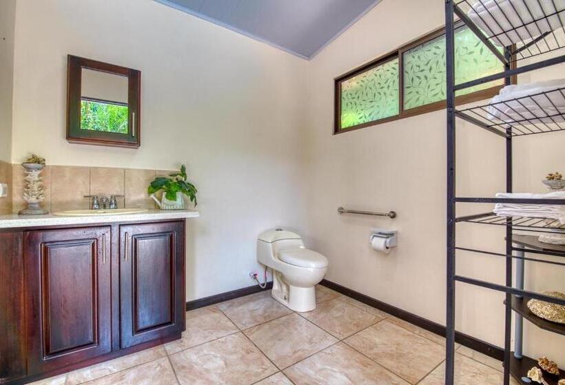 带2个卧室的公寓, Arococles