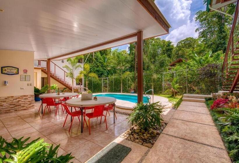 带2个卧室的公寓, Arococles