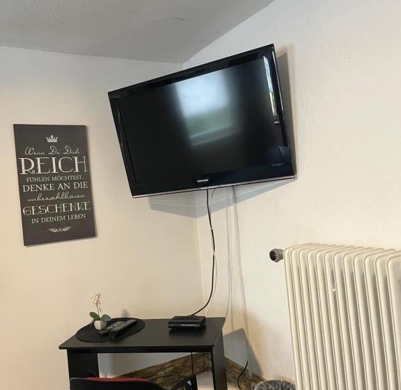 Номер Economy, Das Boitzer