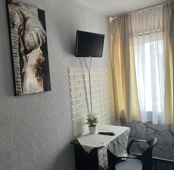 Номер Economy, Das Boitzer