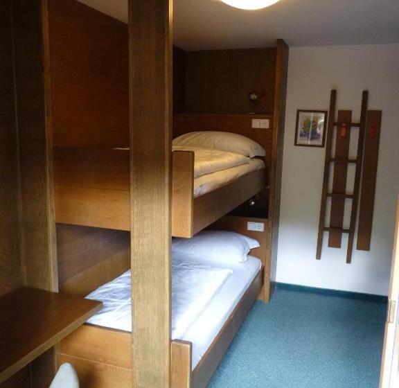 חדר סטנדרט, Garni Pineta