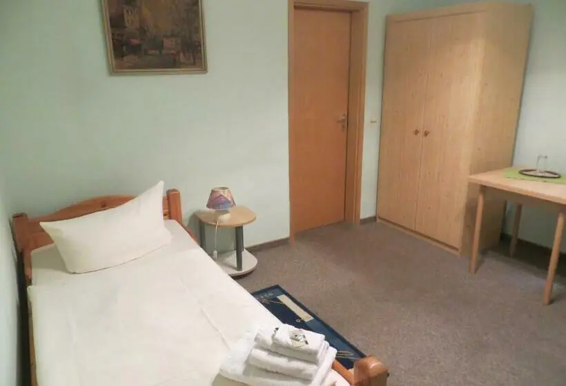 スタンダードシングルルーム, Heidehotel Letzlingen