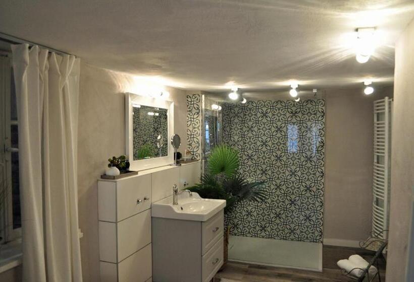 جناح سوبيريور, Hofgarten Rosa