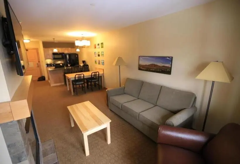 スイート, Burke Mountain Hotel And Conference Center