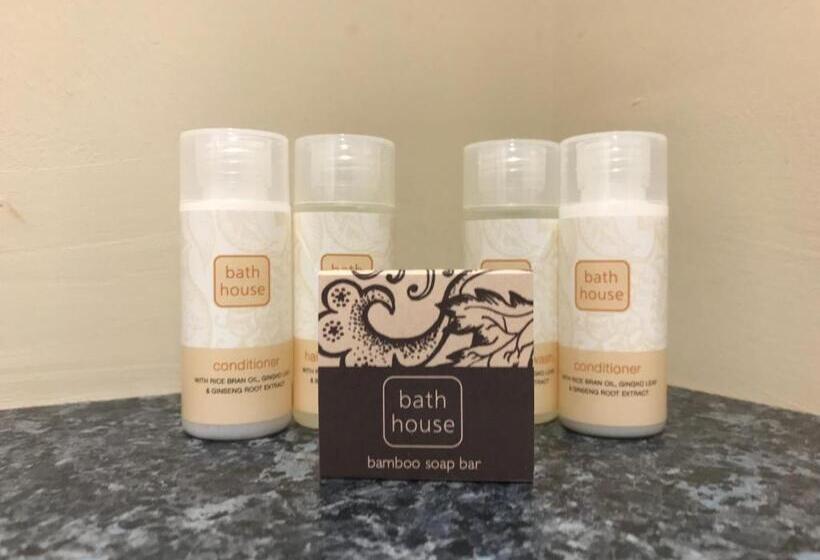 デラックスルーム, Dent Stores B&b