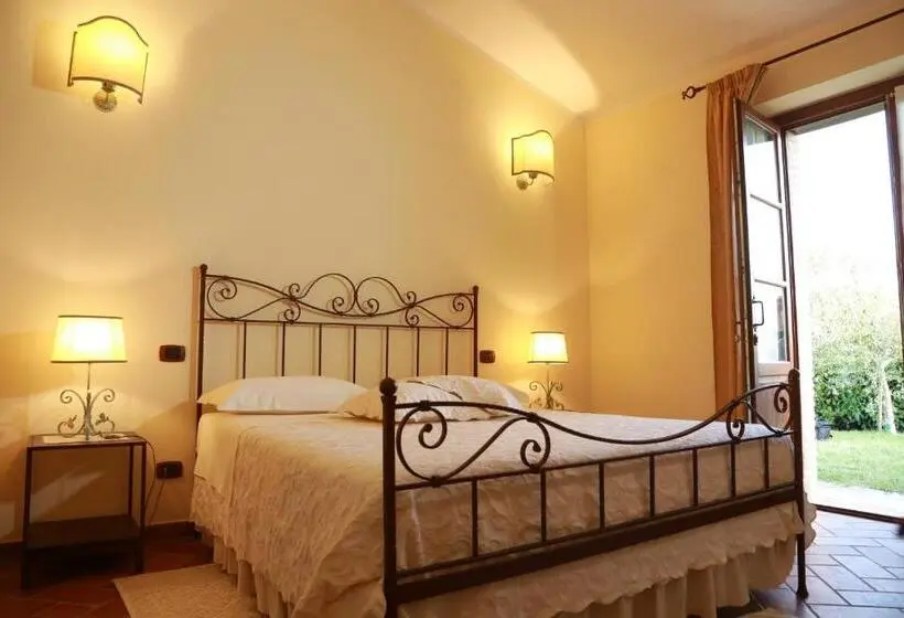 デラックスルーム, Agriturismo Colle Mura