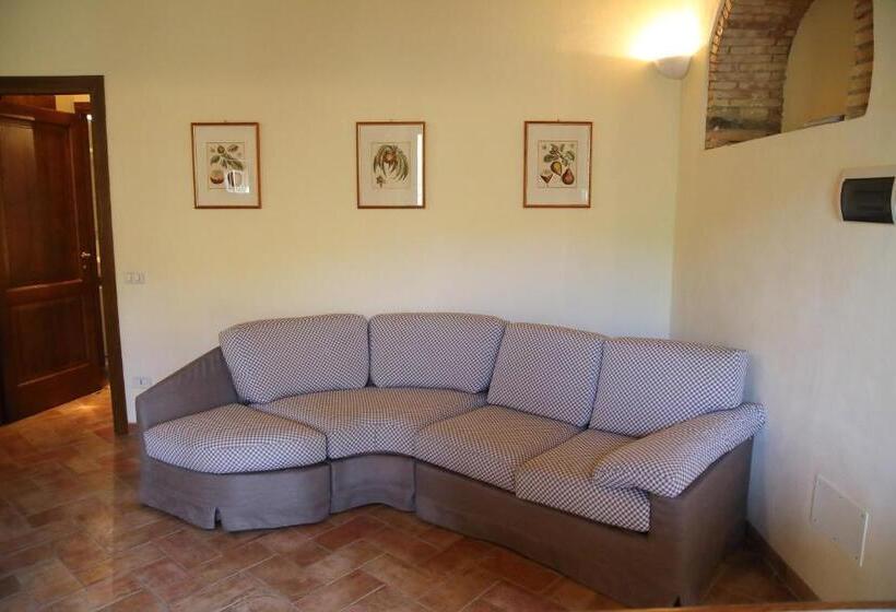 Апартаменты 3 Спальни, Tenuta Montemassi Podere Montauzzo