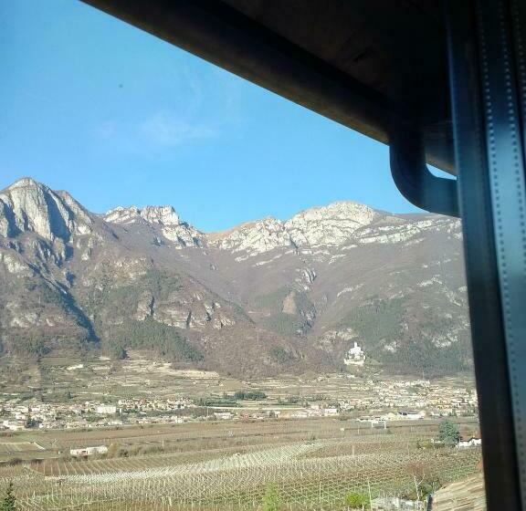 디럭스 룸, Vallarom