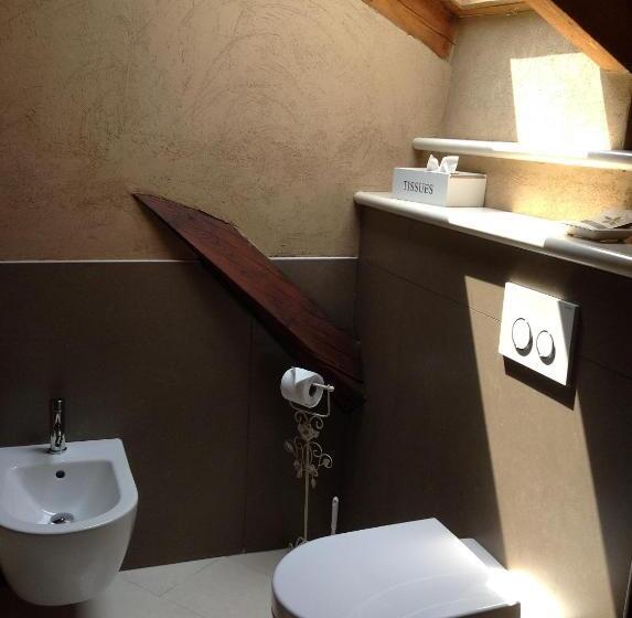 디럭스 룸, Vallarom