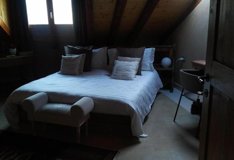 디럭스 룸, Vallarom