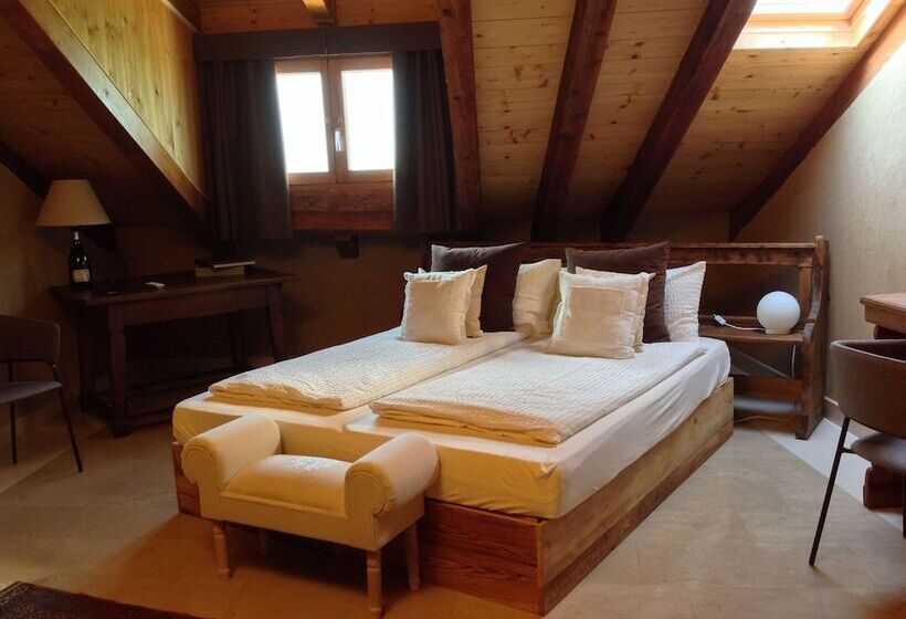 디럭스 룸, Vallarom