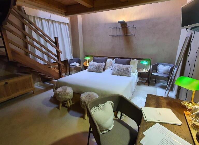 수피리어 트리플 룸, Vallarom