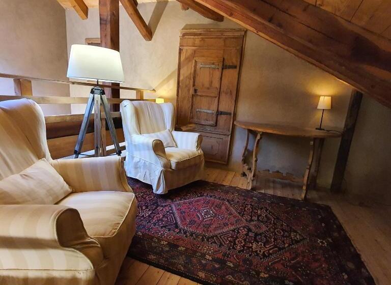 수피리어 트리플 룸, Vallarom