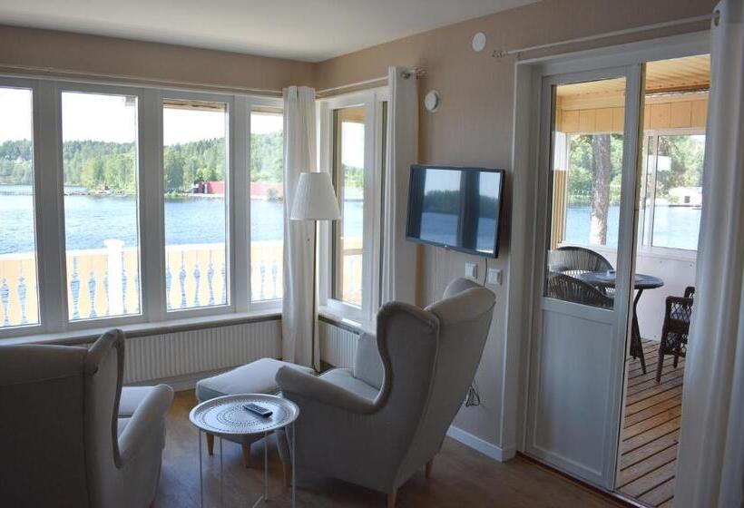 Suite with lake view, Håveruds Hotell Och Konferens
