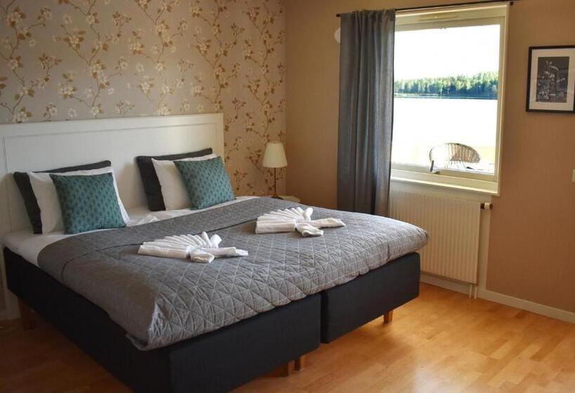 Люкс с Балконом, Håveruds Hotell Och Konferens