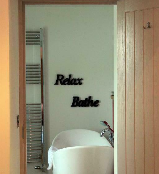 غرفة قياسية سرير كينج, Tudor Lodge Bed & Breakfast