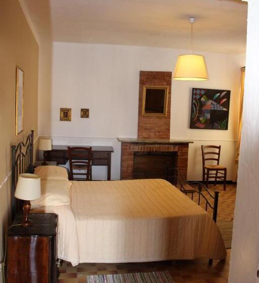 חדר דלוקס לשלושה, Antico Convento