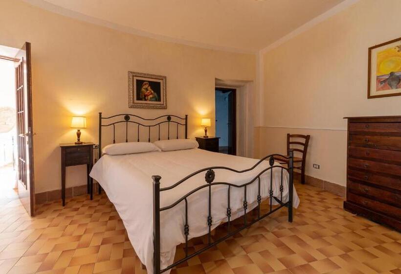 חדר דלוקס לשלושה, Antico Convento