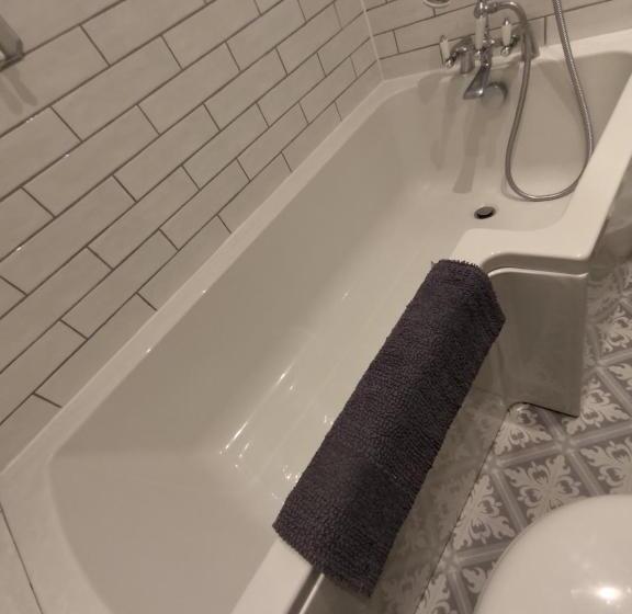 ファミリールーム, East Dart Inn