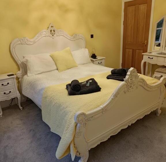 Семейный Номер, East Dart Inn
