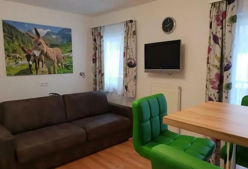 スーペリアスタジオ, Ferienwohnung Ski Hans