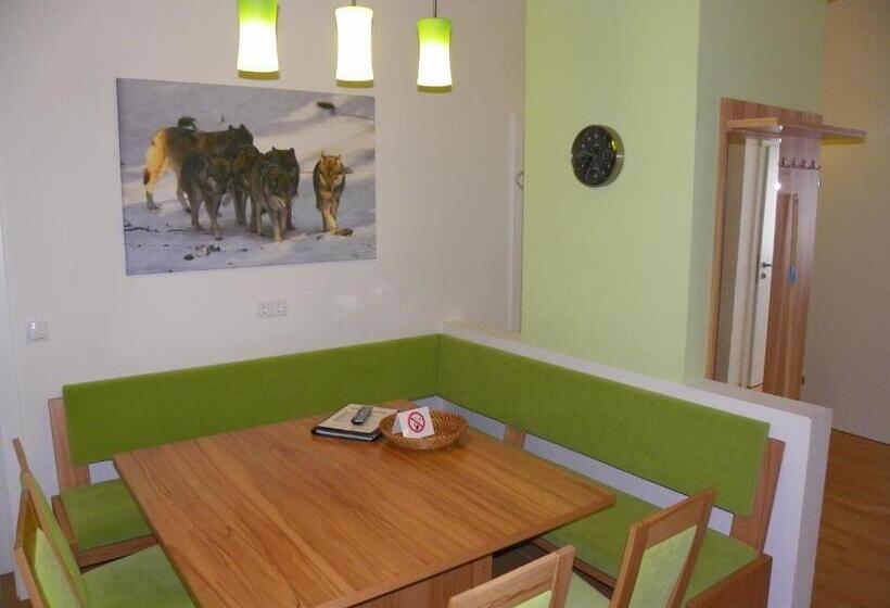 شقة 3 غرف, Ferienwohnung Ski Hans