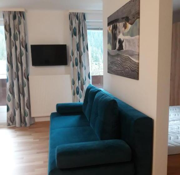 شقة غرفة نوم واحدة مزودة بشُرفة, Ferienwohnung Ski Hans