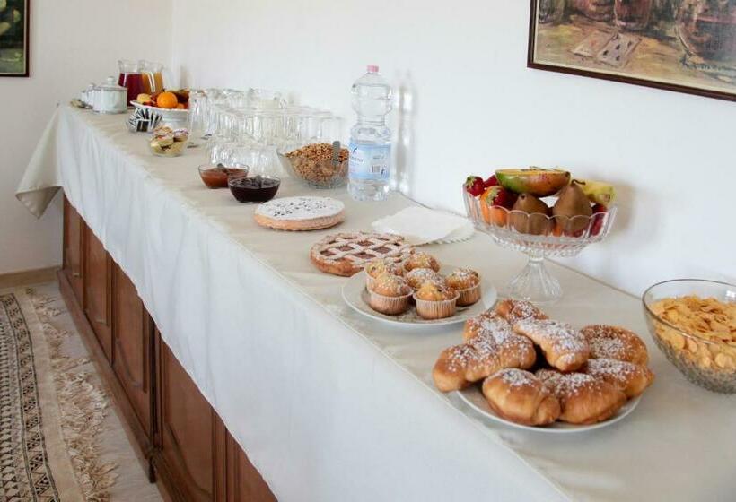 جناح, Agriturismo Podere Acqualoreto