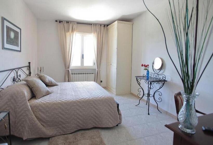 جناح سوبيريور, Agriturismo Podere Acqualoreto