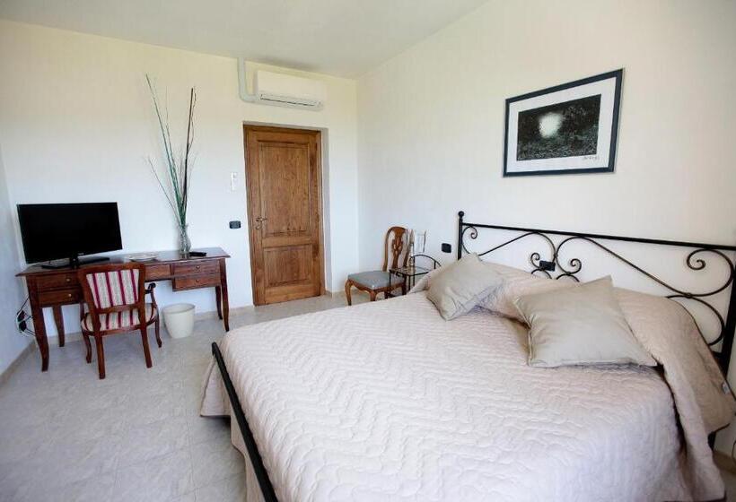 جناح سوبيريور, Agriturismo Podere Acqualoreto