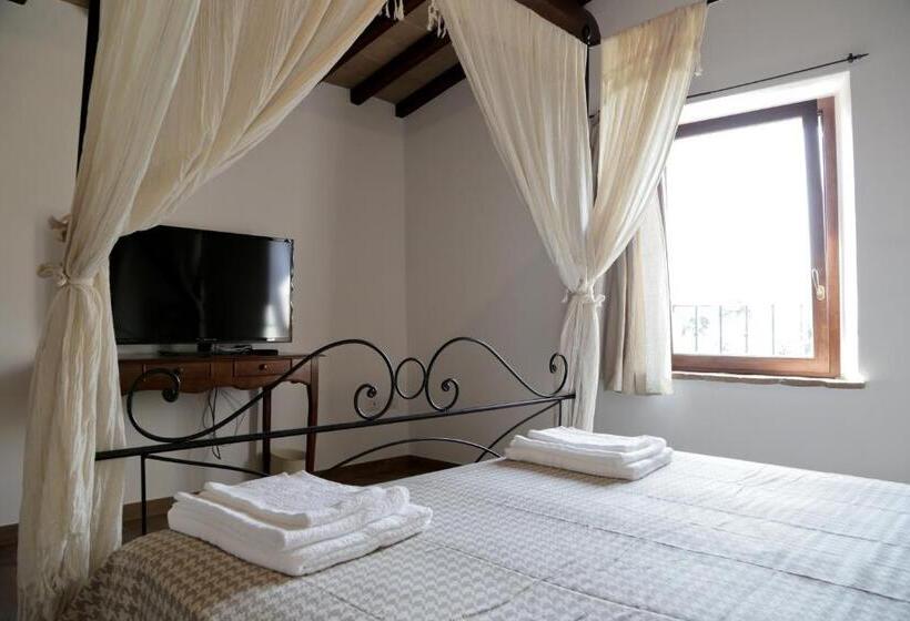 شقة ديلوكس غرفة واحدة, Agriturismo Podere Acqualoreto