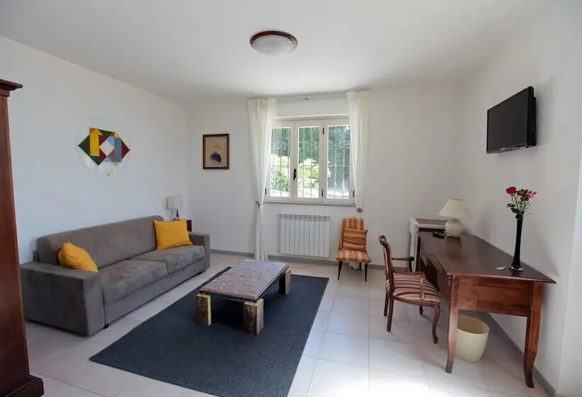 スイート, Agriturismo Podere Acqualoreto