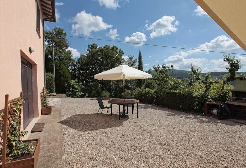 جناح, Agriturismo Podere Acqualoreto