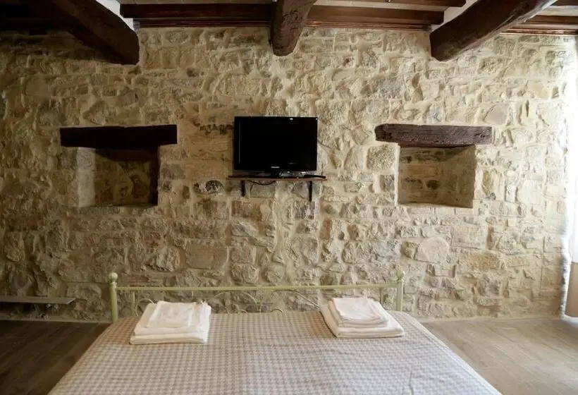デラックススイート, Agriturismo Podere Acqualoreto