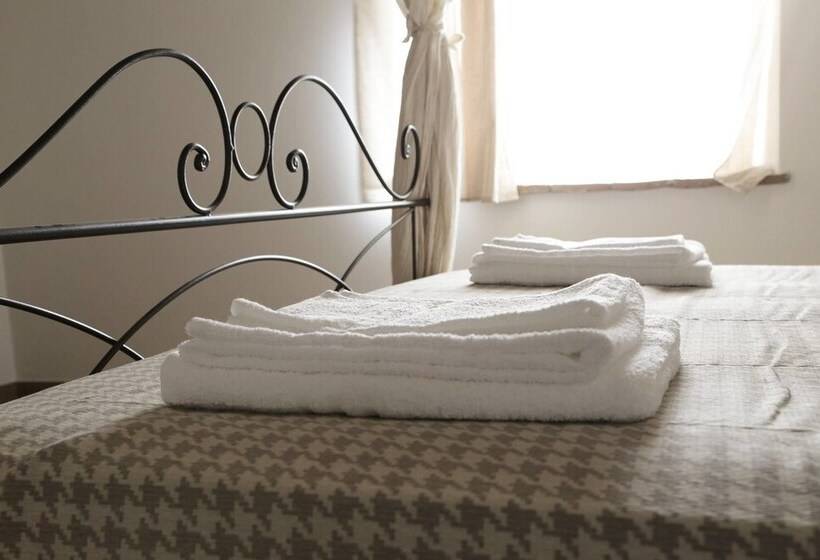 شقة ديلوكس غرفة واحدة, Agriturismo Podere Acqualoreto